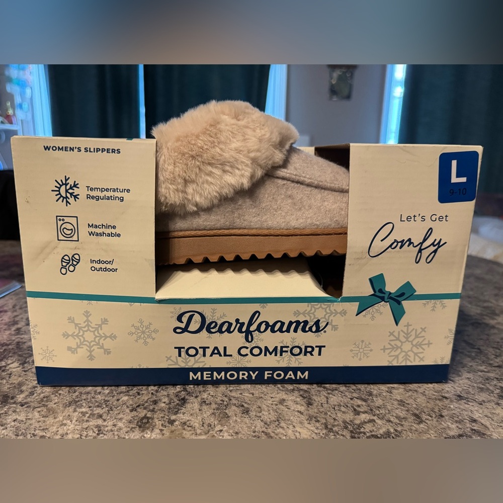 Dearfoams Plush Tan Slippers with Cream Lining